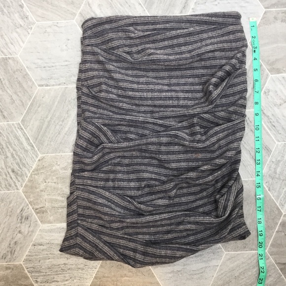 Yigal Azrouel Gray Stripe Ruched Wool Skirt | 3 - Picture 5 of 8